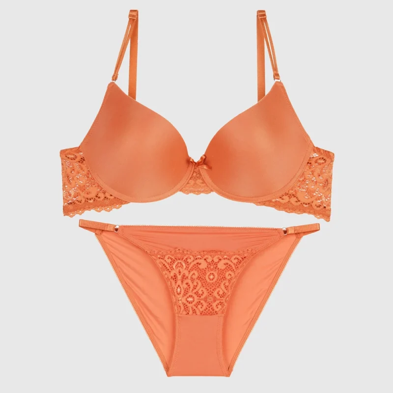 ست شورت و سوتین اسفنجی nbb